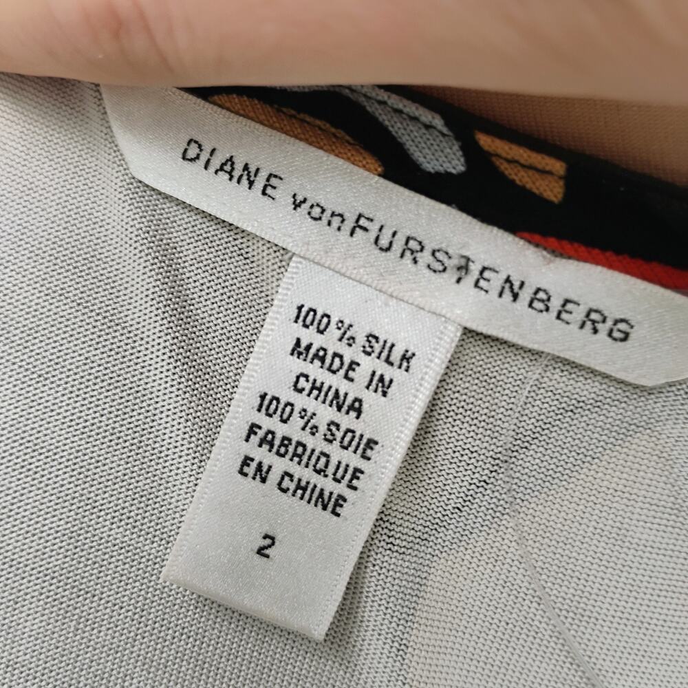 Diane von Furstenberg 100% Silk Jersey Multi Dress Sz 2 - Picture 15 of 16